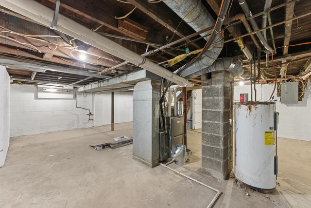 1884 Aberdeen Avenue, Columbus, OH 43211