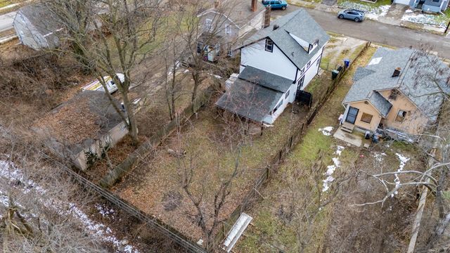 1884 Aberdeen Avenue, Columbus, OH 43211