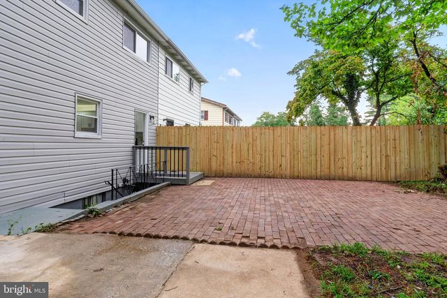 620 SUFFOLK AVE, Capitol Heights, MD 20743