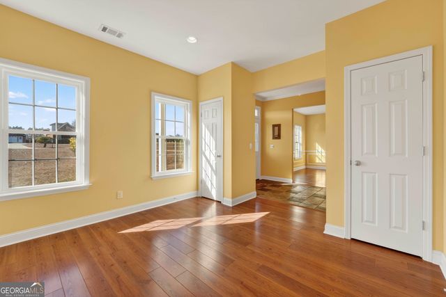 1225 E Hampton Drive, Statesboro, GA 30461