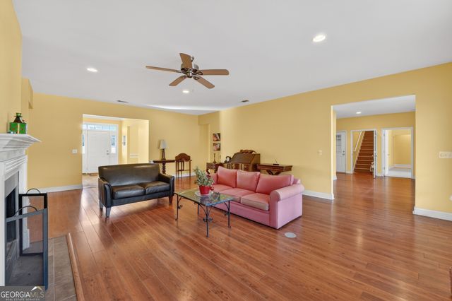 1225 E Hampton Drive, Statesboro, GA 30461