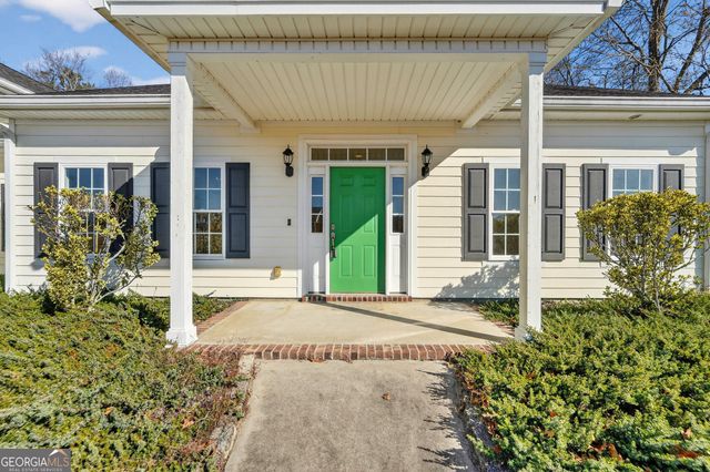 1225 E Hampton Drive, Statesboro, GA 30461