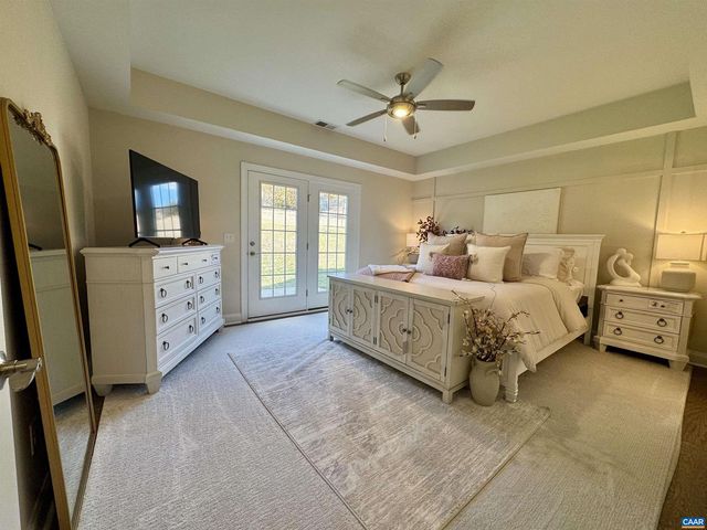 189 WINDSOR DR, Fishersville, VA 22939