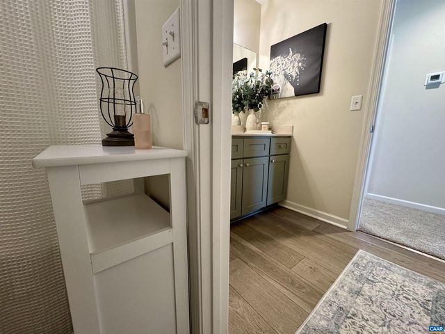 189 WINDSOR DR, Fishersville, VA 22939