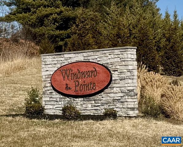 189 WINDSOR DR, Fishersville, VA 22939