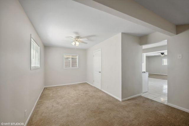 564 White Oak Road, Bolingbrook, IL 60440