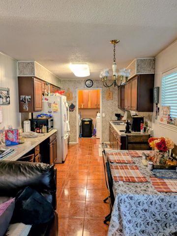 1309 Sunset Drive, Dickinson, TX 77539