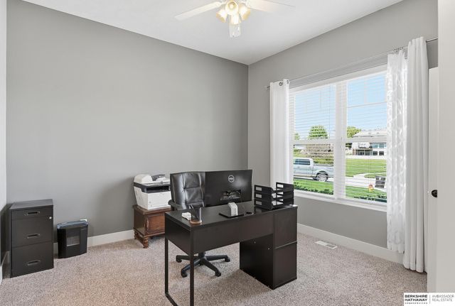 7029 S 185th Circle, Omaha, NE 68136