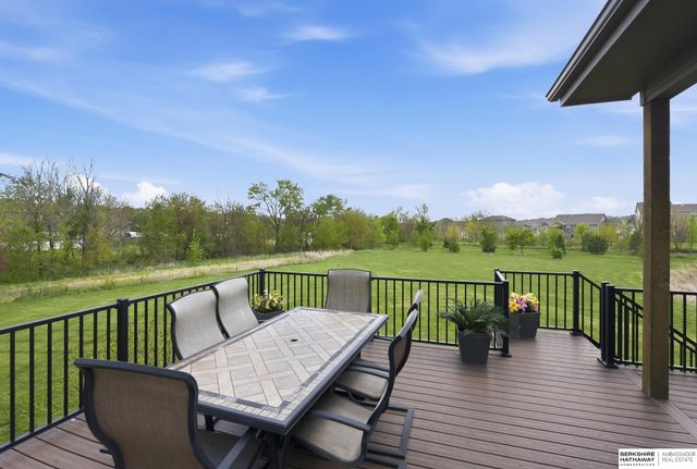 7029 S 185th Circle, Omaha, NE 68136