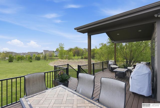 7029 S 185th Circle, Omaha, NE 68136
