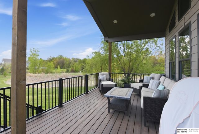 7029 S 185th Circle, Omaha, NE 68136