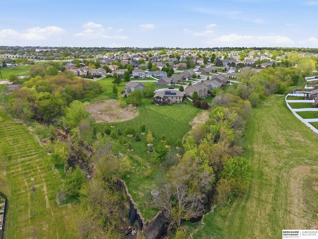 7029 S 185th Circle, Omaha, NE 68136
