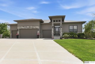 7029 S 185th Circle, Omaha, NE 68136