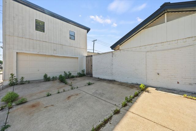 11102 Ferndale Road, Dallas, TX 75238
