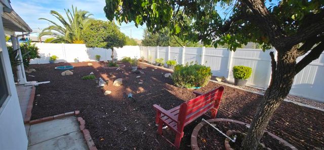 25875 Coombe Hill Drive, Menifee, CA 92586