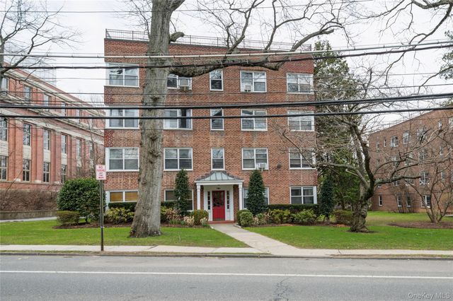 781 Palmer Road 4F, Bronxville, NY 10708