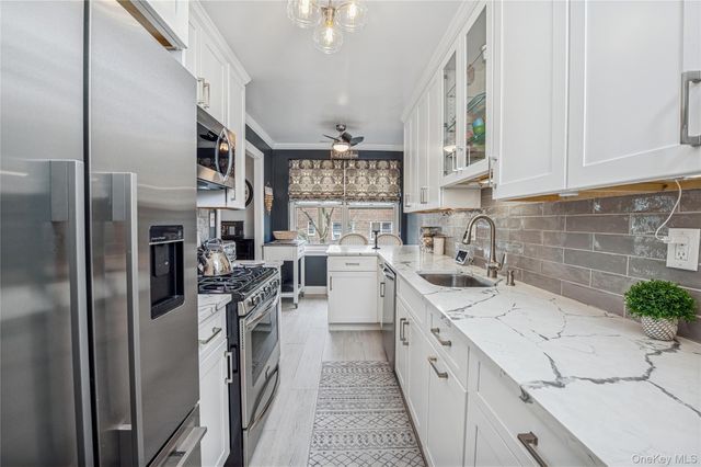 781 Palmer Road 4F, Bronxville, NY 10708