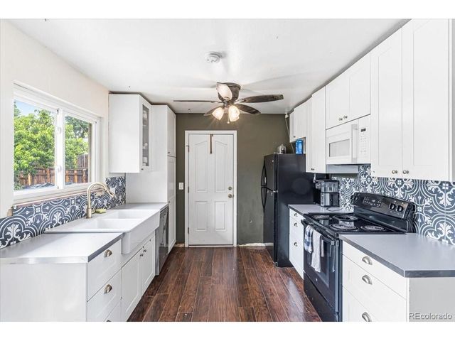 9755 Elizabeth St, Thornton, CO 80229