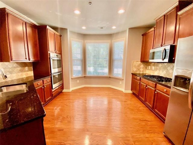 3322 Castleberry Village Drive, Cumming, GA 30040