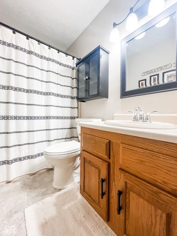 1610 N Sommer Lane, Crawfordsville, IN 47933