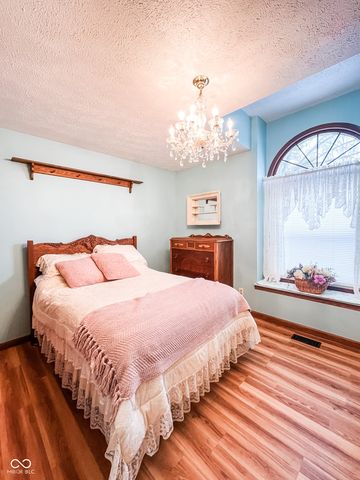 1610 N Sommer Lane, Crawfordsville, IN 47933