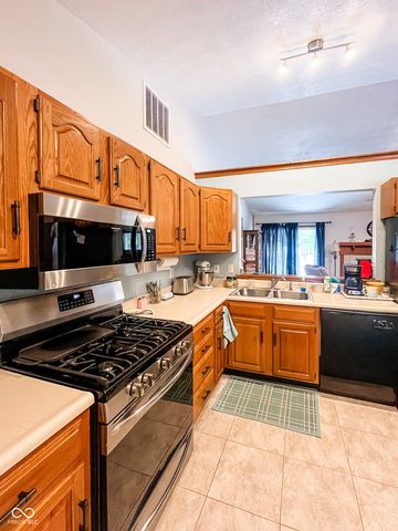 1610 N Sommer Lane, Crawfordsville, IN 47933