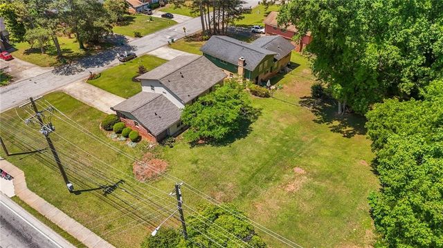 4742 Mercer Road, Stone Mountain, GA 30083