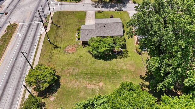 4742 Mercer Road, Stone Mountain, GA 30083