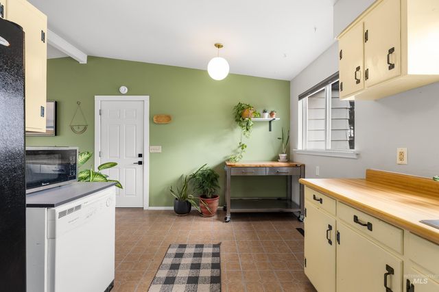 2824 W Kathryn St, Boise, ID 83705