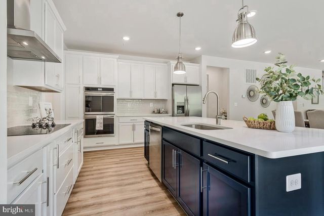 5514 GLEN AVE, Lanham, MD 20706