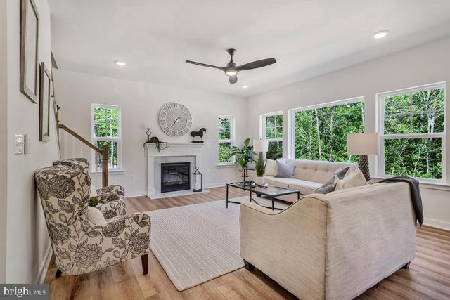5514 GLEN AVE, Lanham, MD 20706