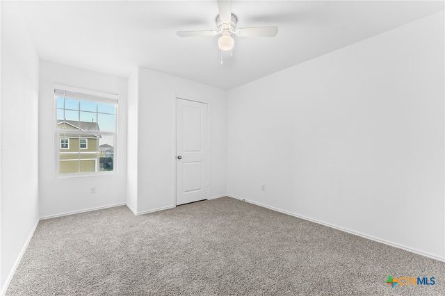 130 Soapstone Pass, Maxwell, TX 78656