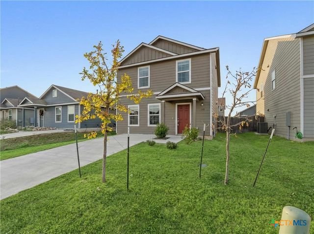 130 Soapstone Pass, Maxwell, TX 78656