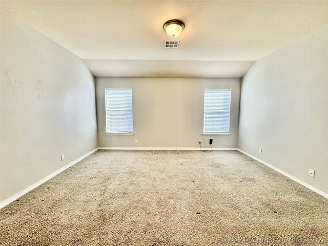 7401 S Elder Avenue, Broken Arrow, OK 74011