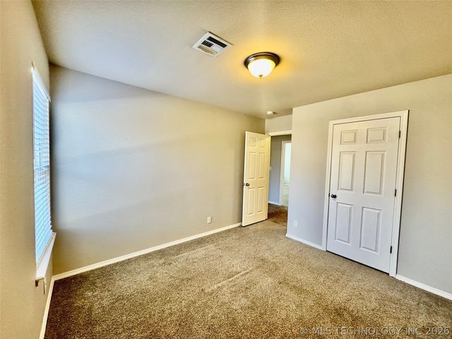 7401 S Elder Avenue, Broken Arrow, OK 74011