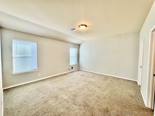 7401 S Elder Avenue, Broken Arrow, OK 74011