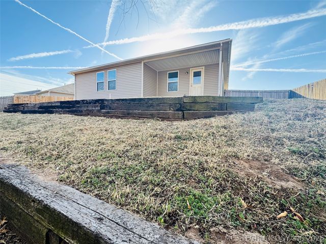 7401 S Elder Avenue, Broken Arrow, OK 74011