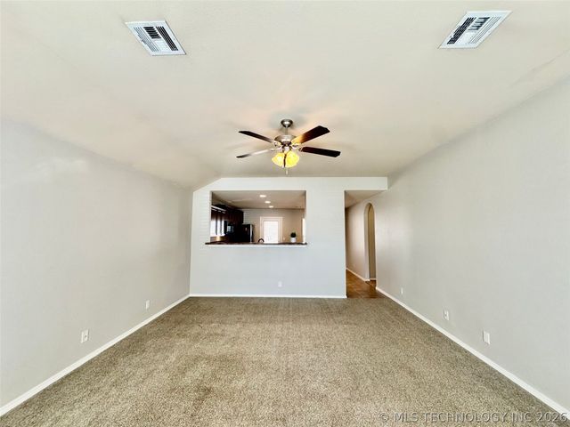 7401 S Elder Avenue, Broken Arrow, OK 74011