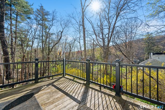 15 Surrey Lane 15, Torrington, CT 06790