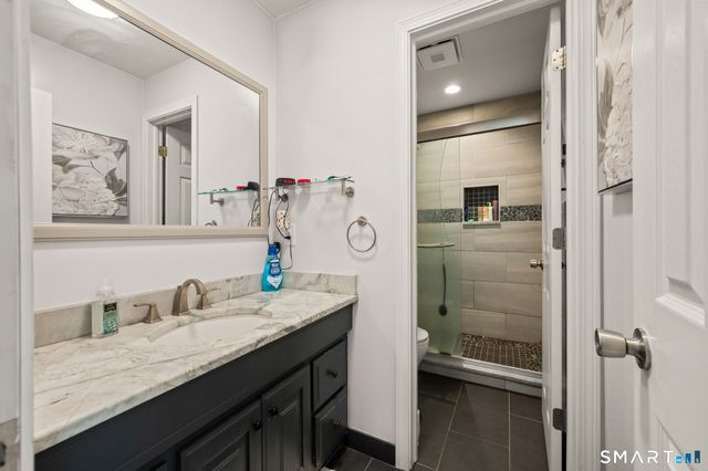15 Surrey Lane 15, Torrington, CT 06790