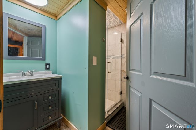 15 Surrey Lane 15, Torrington, CT 06790