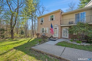 15 Surrey Lane 15, Torrington, CT 06790