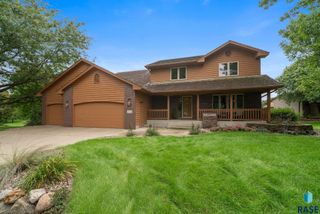 1506 S Gray Goose Cir Circle, Sioux Falls, SD 57110