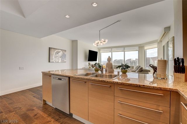 222 Karen Avenue 4101, Las Vegas, NV 89109