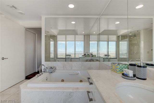 222 Karen Avenue 4101, Las Vegas, NV 89109