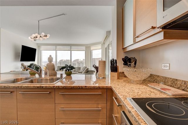 222 Karen Avenue 4101, Las Vegas, NV 89109