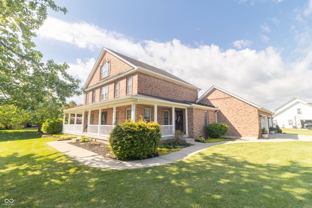 1132 Chapman Drive, Greenfield, IN 46140