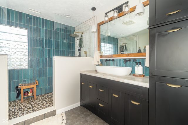 1132 Chapman Drive, Greenfield, IN 46140
