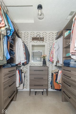 1132 Chapman Drive, Greenfield, IN 46140