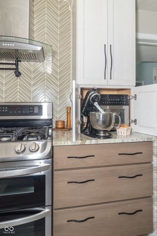 1132 Chapman Drive, Greenfield, IN 46140